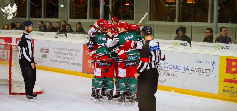 Anglet 6 - 3 Gap 