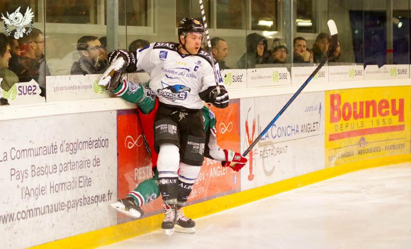 Anglet 6 - 3 Gap 