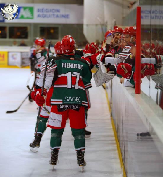 Anglet 6 - 3 Gap 