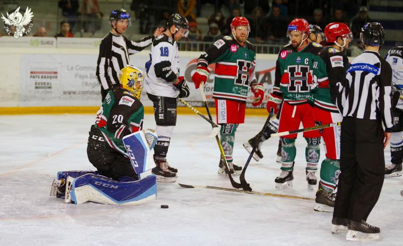 Anglet 6 - 3 Gap 