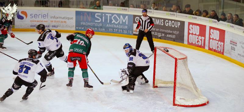 Anglet 6 - 3 Gap 