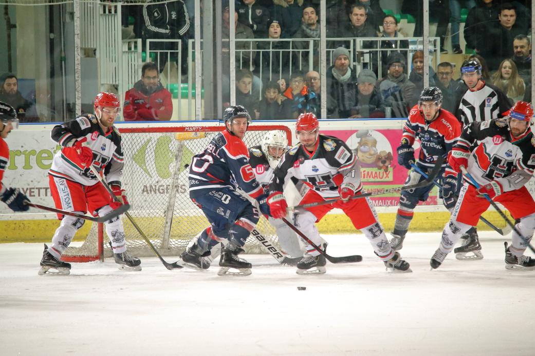 Angers  4 - 2 Anglet