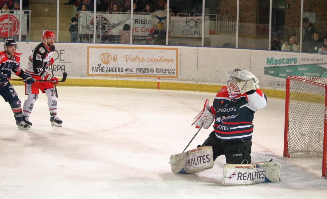 Angers  4 - 2 Anglet