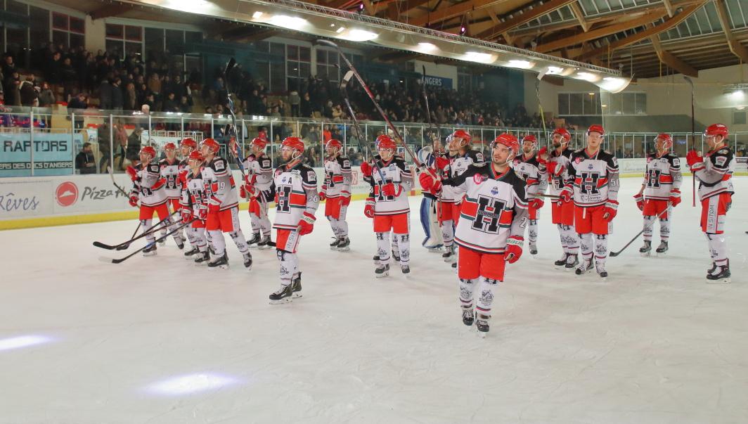 Angers  4 - 2 Anglet