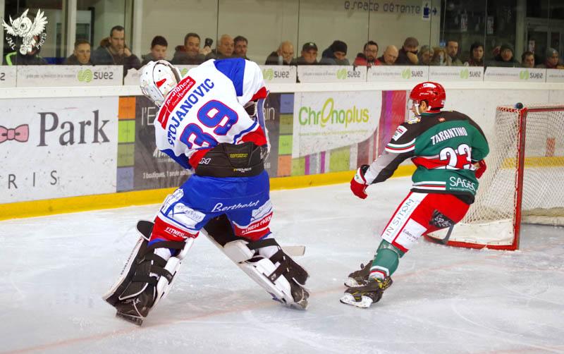 Anglet 3 - 4 Lyon