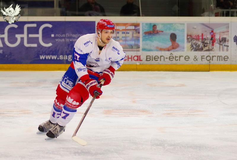 Anglet 3 - 4 Lyon