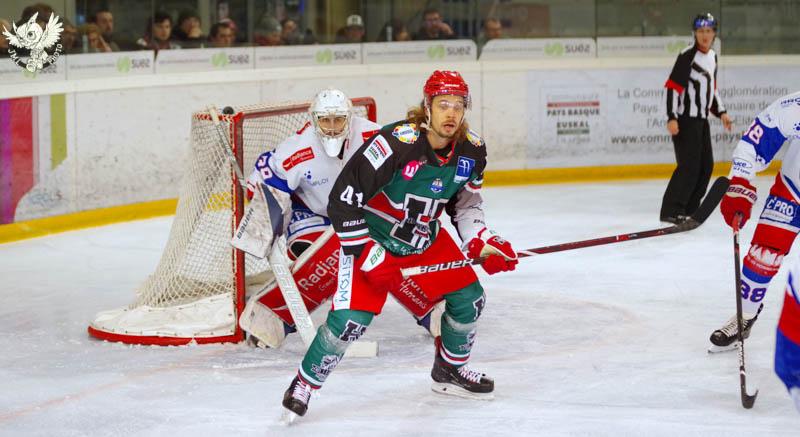 Anglet 3 - 4 Lyon