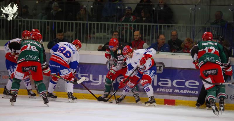 Anglet 3 - 4 Lyon