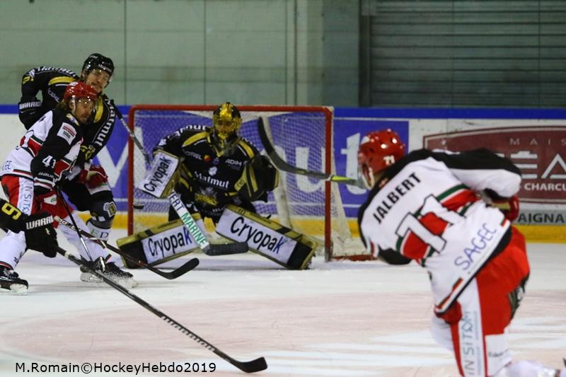 Rouen 2 - 0 Anglet