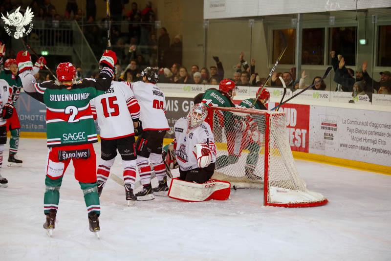 Anglet 4 - 3 Bordeaux