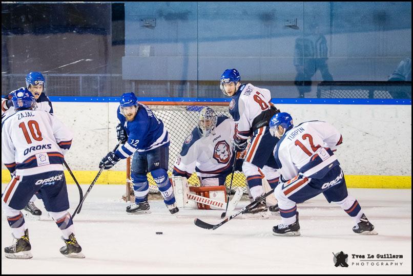 Paris (FV) 3 - 5 Wasquehal Lille