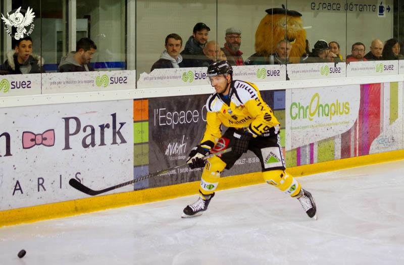 Anglet 2 - 5 Rouen