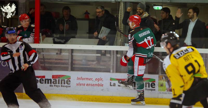 Anglet 2 - 5 Rouen