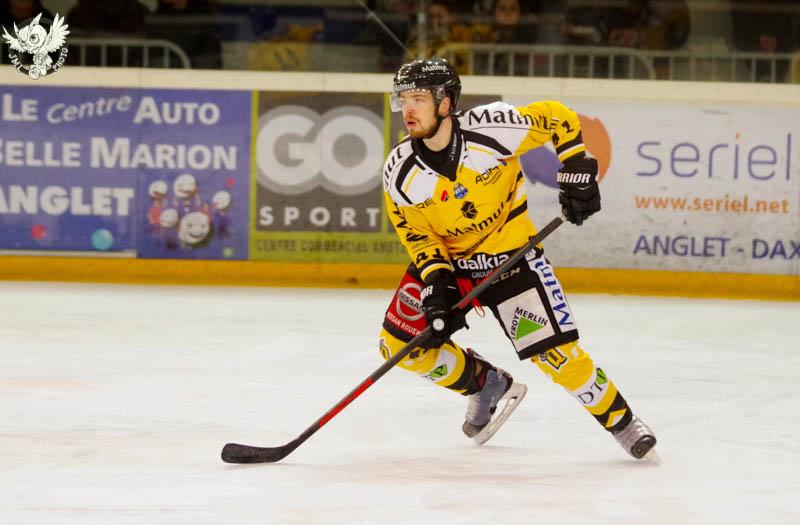 Anglet 2 - 5 Rouen