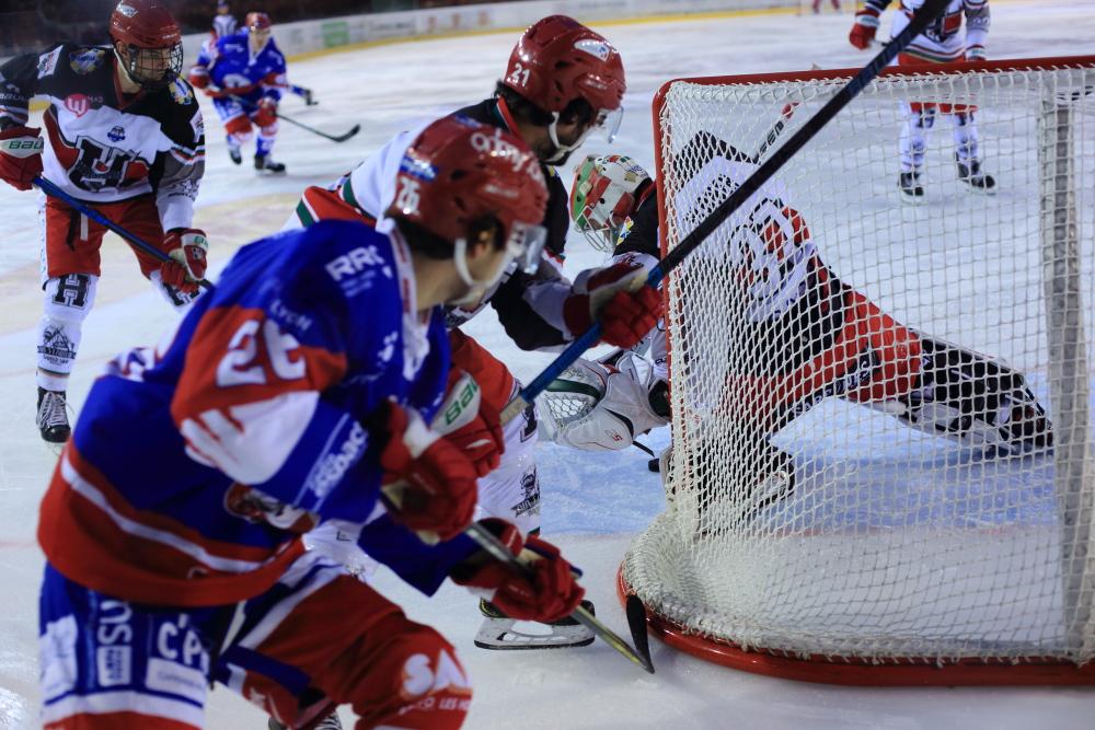 Lyon 2 - 3 Anglet