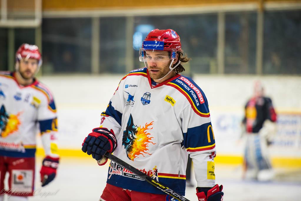 Chamonix  3 - 5 Grenoble 