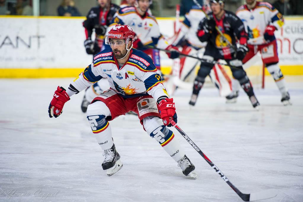 Chamonix  3 - 5 Grenoble 
