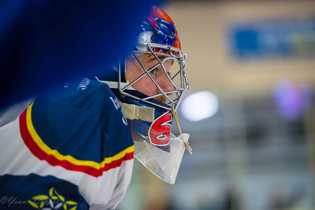 Chamonix  3 - 5 Grenoble 