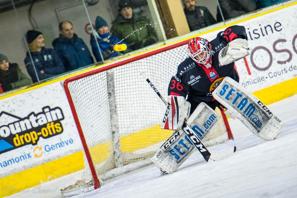 Chamonix  3 - 5 Grenoble 
