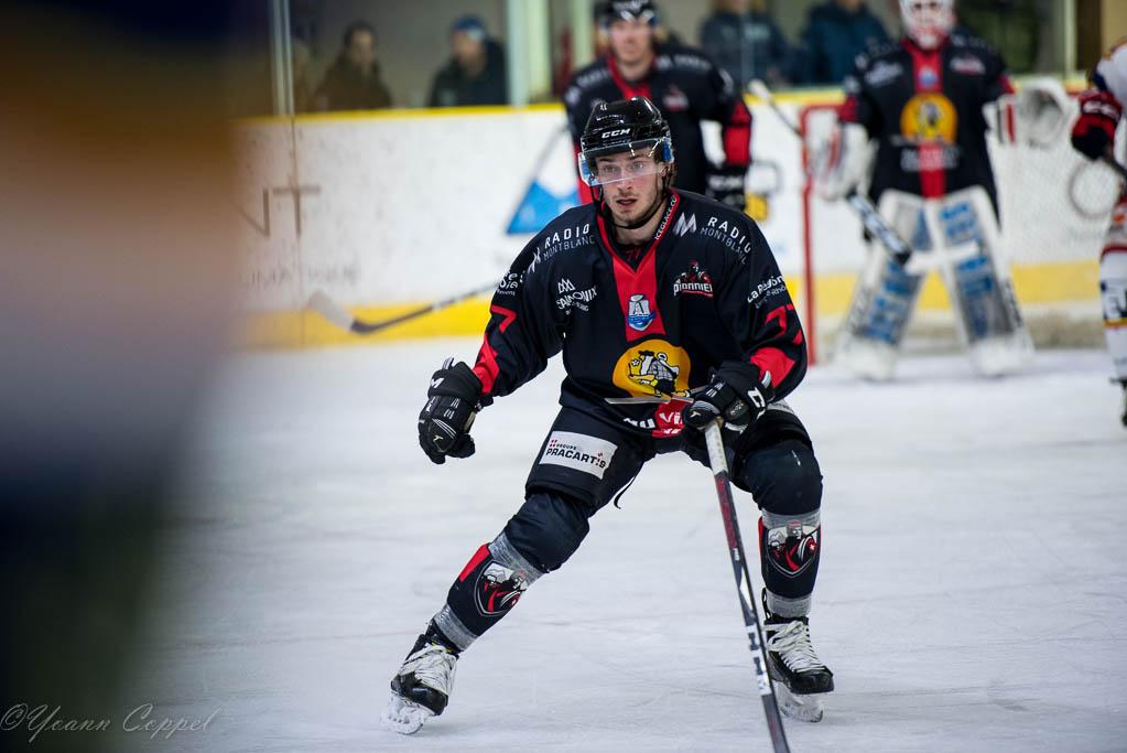Chamonix  3 - 5 Grenoble 