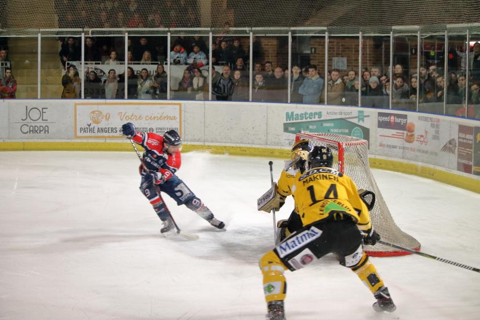 Angers  0 - 3 Rouen