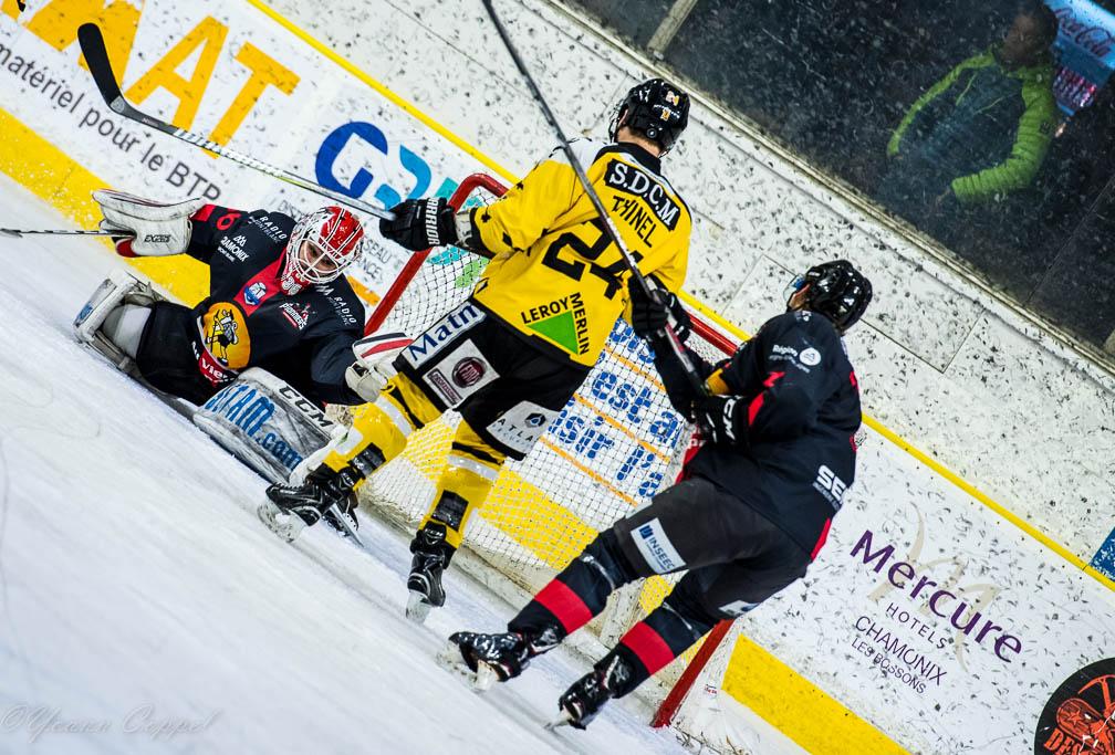 Chamonix  1 - 5 Rouen