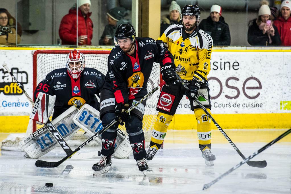 Chamonix  1 - 5 Rouen