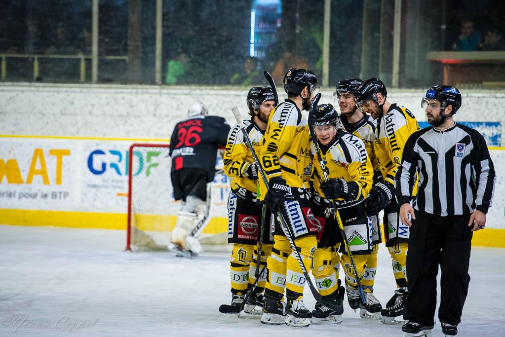 Chamonix  1 - 5 Rouen