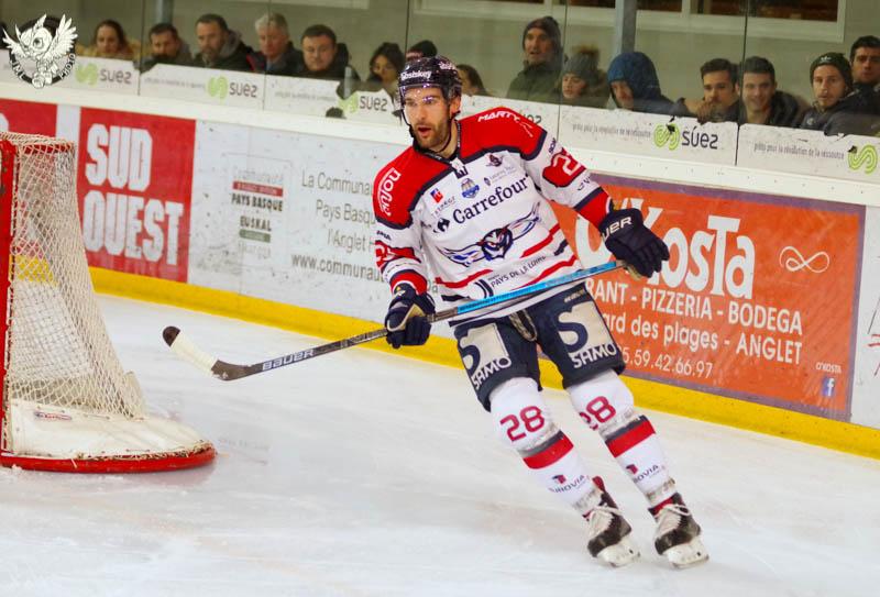 Anglet 2 - 0 Angers 