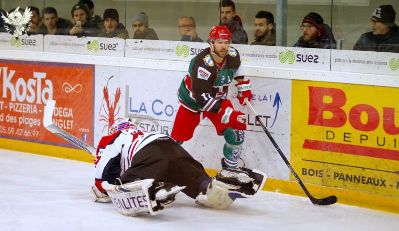 Anglet 2 - 0 Angers 