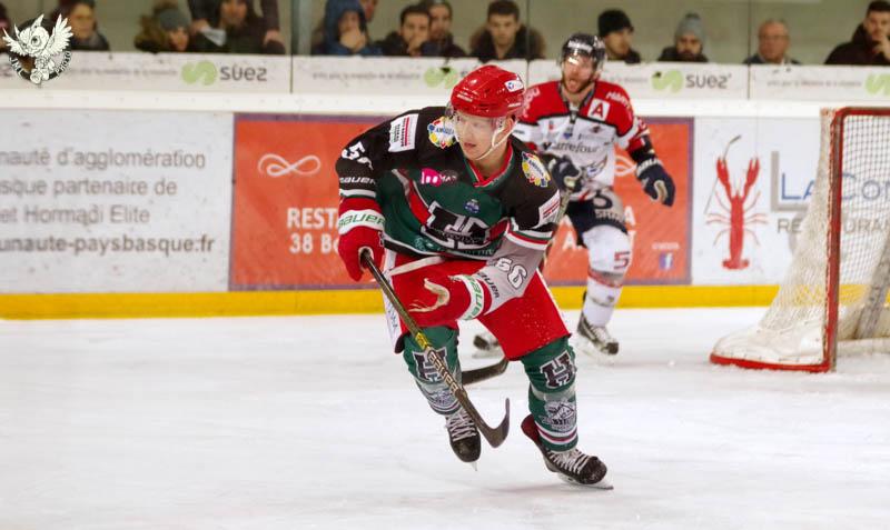 Anglet 2 - 0 Angers 