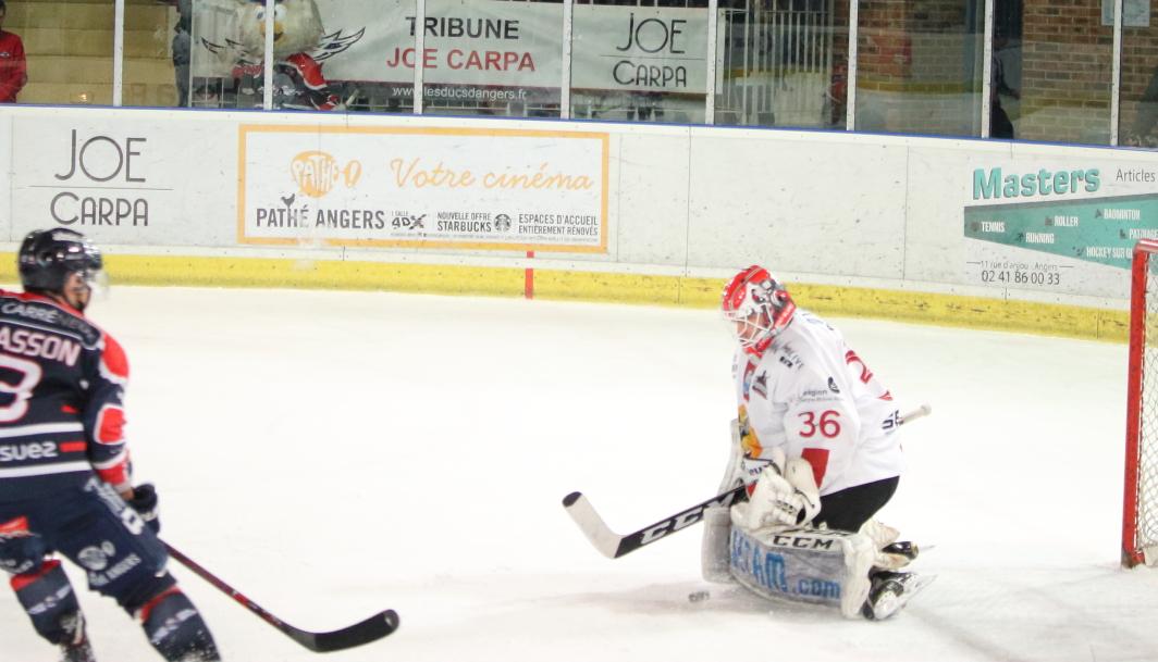 Angers  6 - 3 Chamonix 