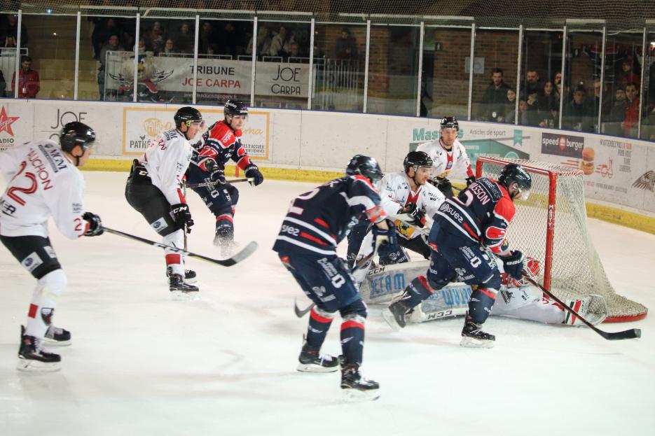 Angers  6 - 3 Chamonix 