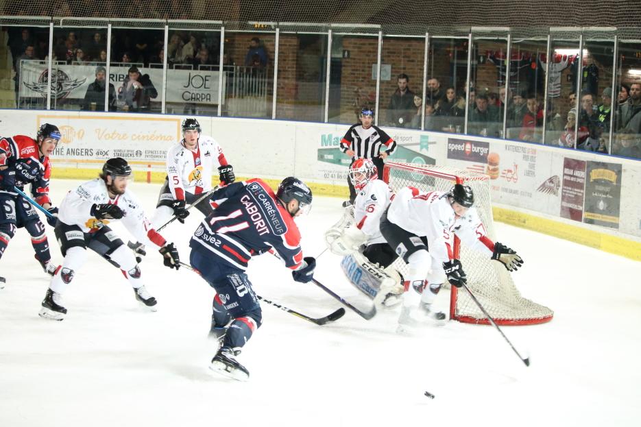 Angers  6 - 3 Chamonix 