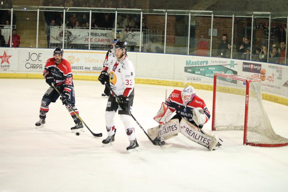 Angers  6 - 3 Chamonix 