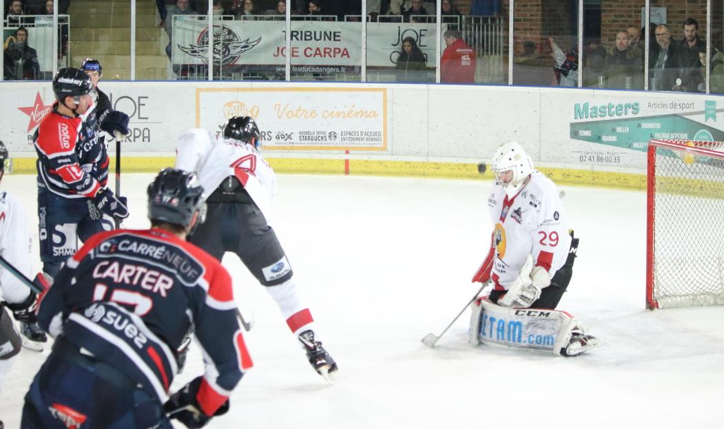 Angers  6 - 3 Chamonix 