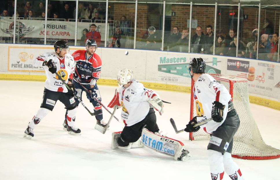 Angers  6 - 3 Chamonix 