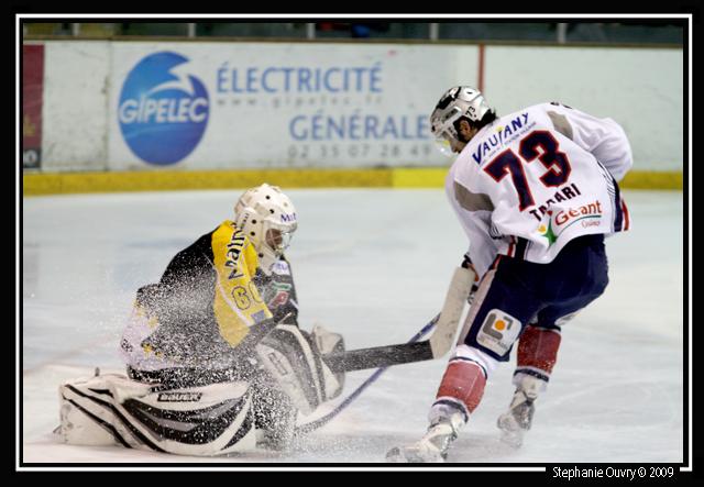 Rouen 3 - 4 Grenoble 