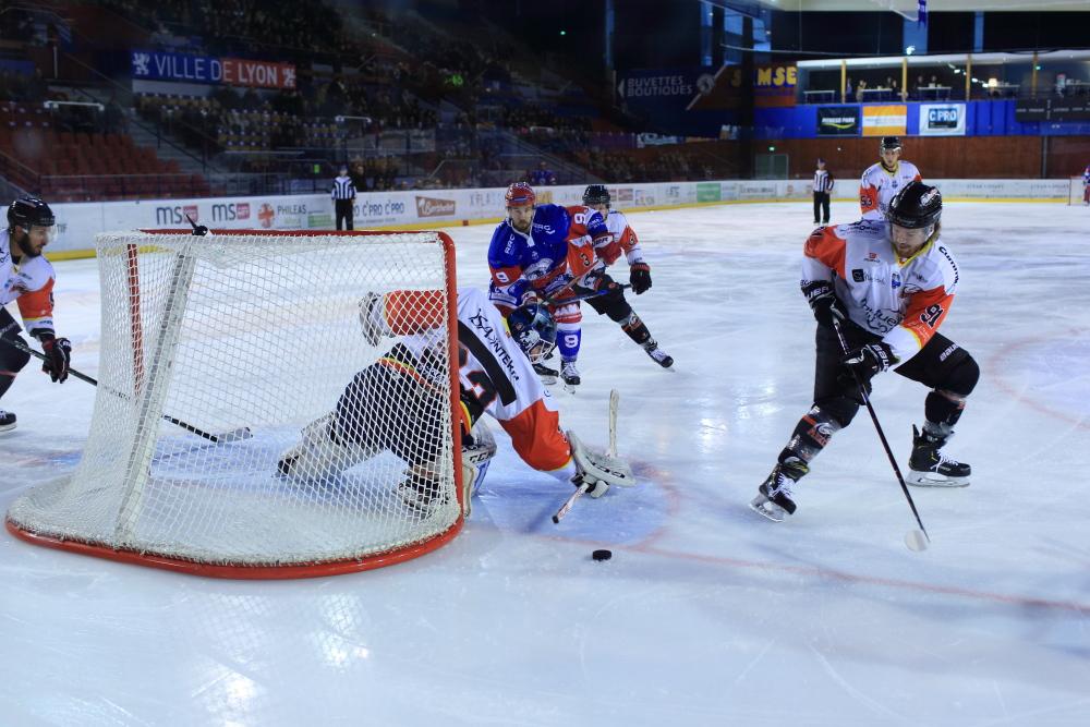 Lyon 3 - 6 Nice