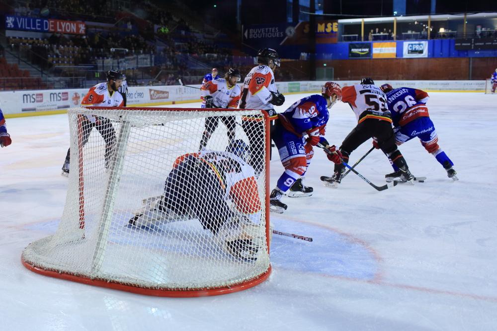 Lyon 3 - 6 Nice