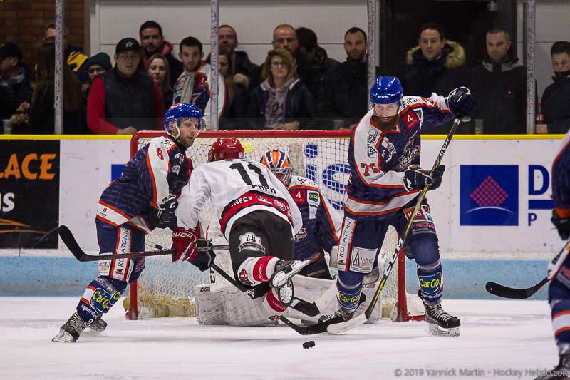 Clermont-Ferrand 3 - 1 Annecy