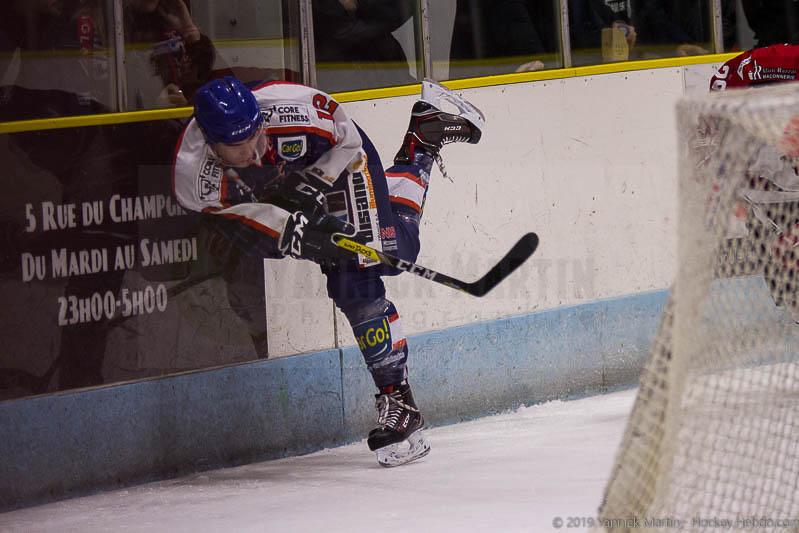 Clermont-Ferrand 3 - 1 Annecy
