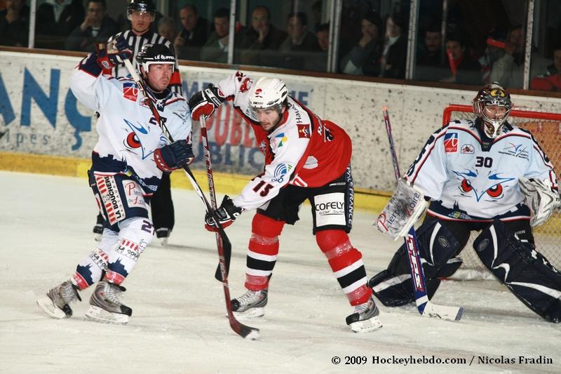 Briançon  5 - 3 Angers 