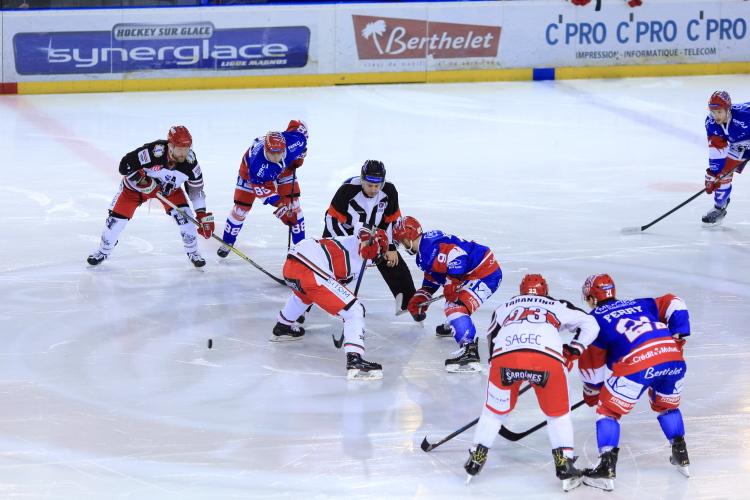 Lyon 4 - 3 Anglet