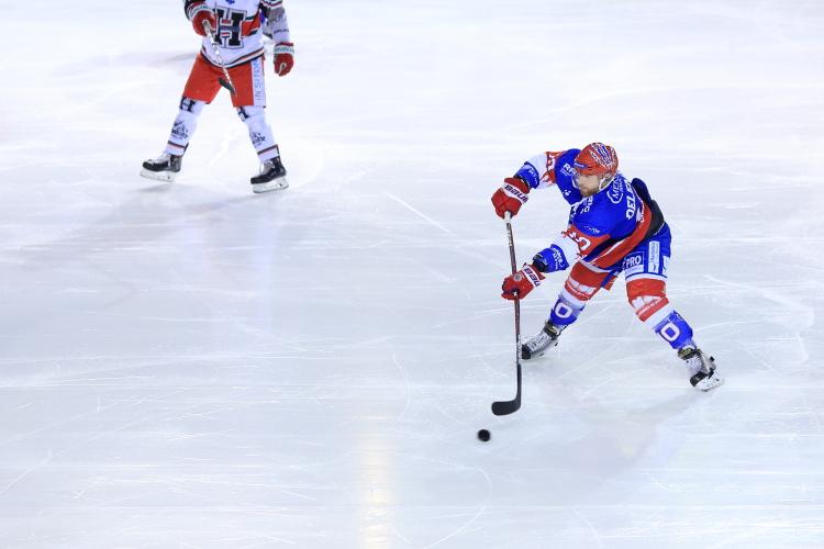 Lyon 4 - 3 Anglet