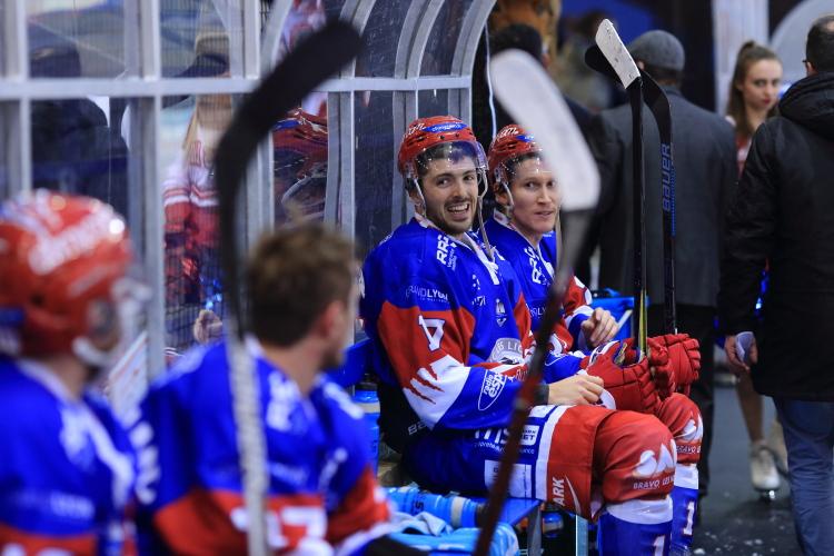 Lyon 4 - 3 Anglet