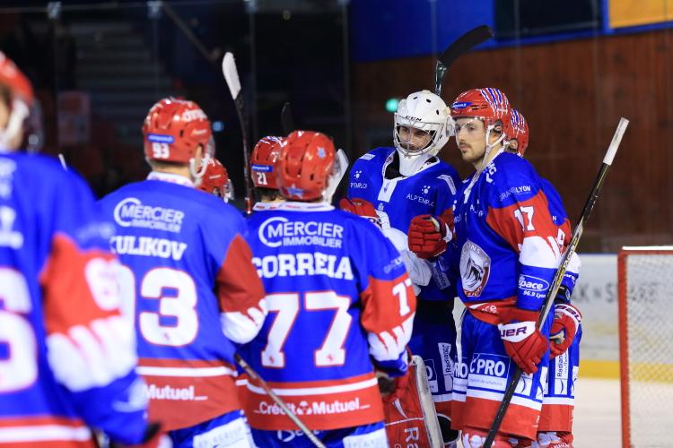 Lyon 4 - 3 Anglet