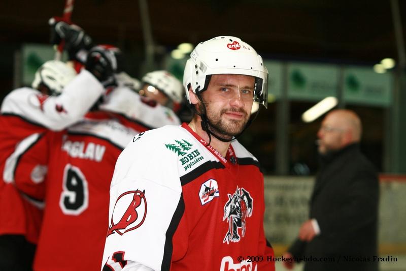 Briançon  5 - 3 Angers 