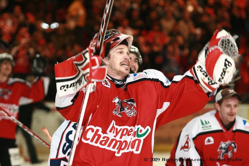 Briançon  5 - 3 Angers 