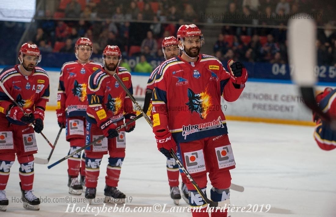 Grenoble  4 - 2 Anglet